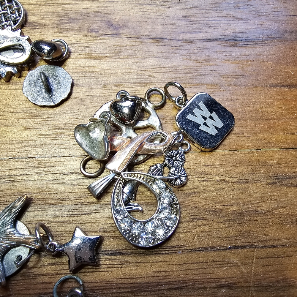 Small Pendants And Charms Lot For Necklaces Or Bracelets Jewelry Making Crafting - Picture 12 of 14